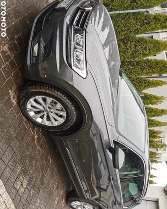Volkswagen Tiguan cena 125000 przebieg: 40600, rok produkcji 2019 z Józefów małe 121